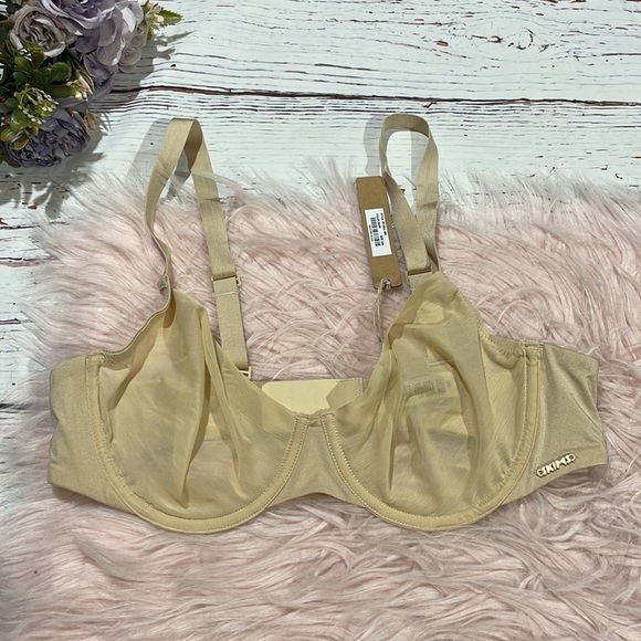 NWT SKIMS NO SHOWMOLDED UNLINED DEMI BRA Sand - Picture 2 of 11